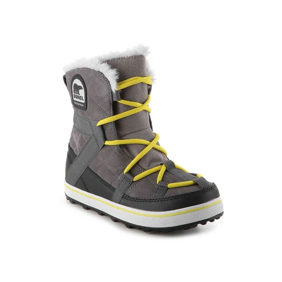 sorel glacy explorer snow boot